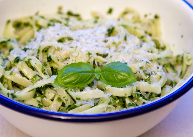 British wild garlic pesto