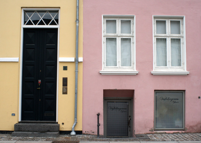pastel buildings in Copenhagen